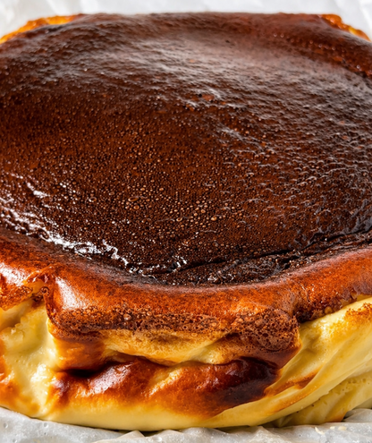Large Cheesecake Vasco |Made with organic grass fed whey protein | 15 gr protein per portion (For 15-16 people)